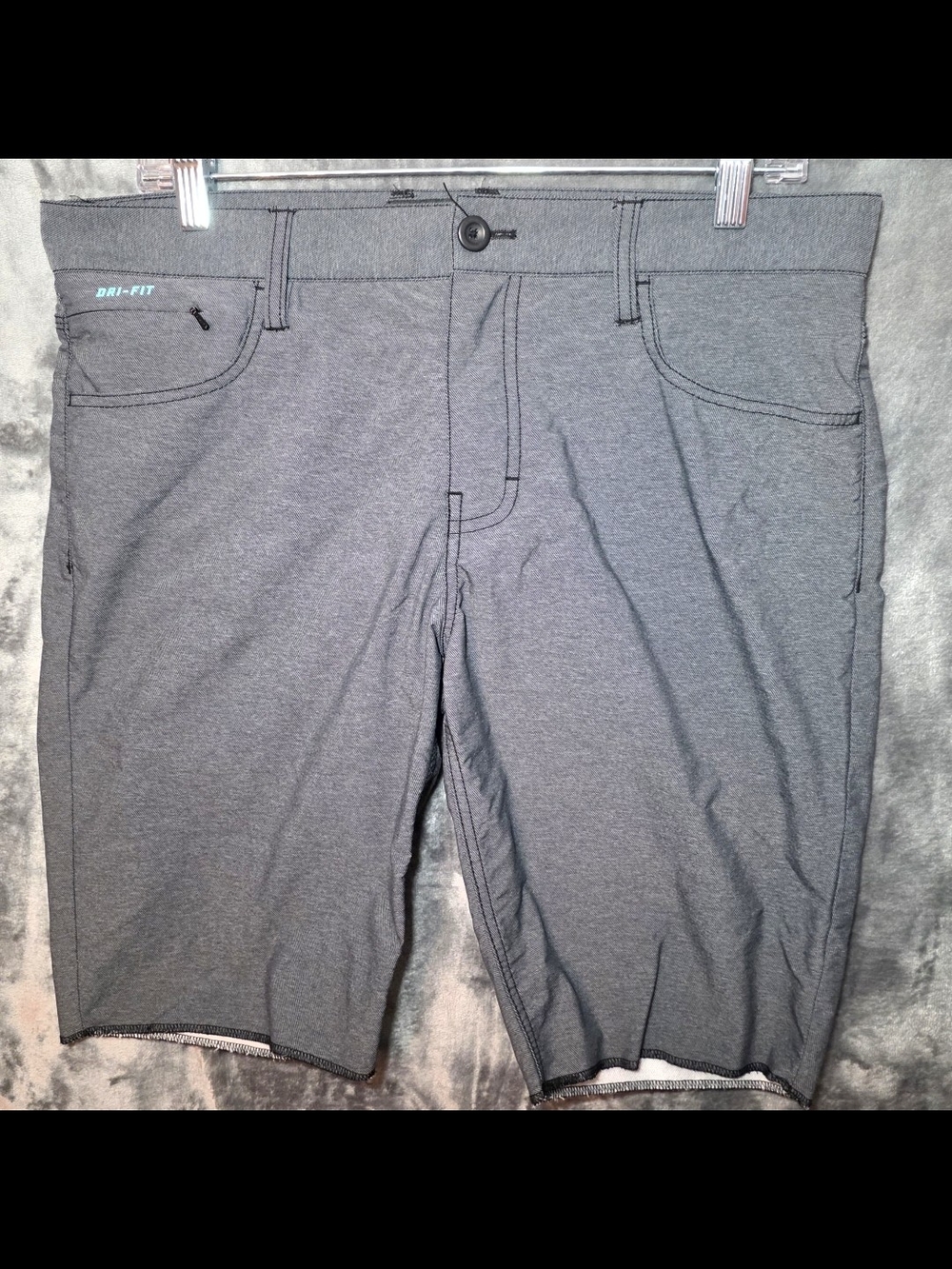 Nike Men's Athletic Shorts in Dark Gray
